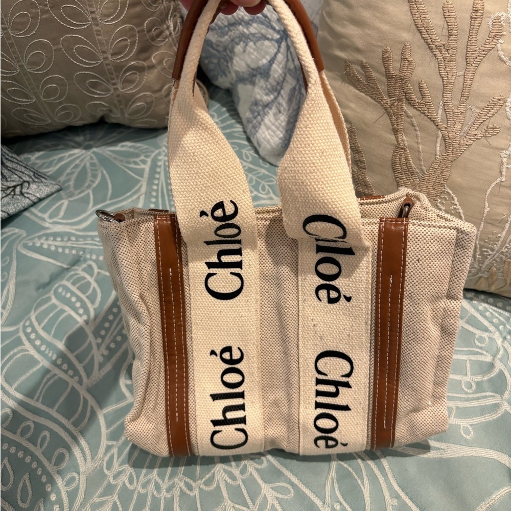 Chloe Small Woody Tote Bag - Picture 6 of 9